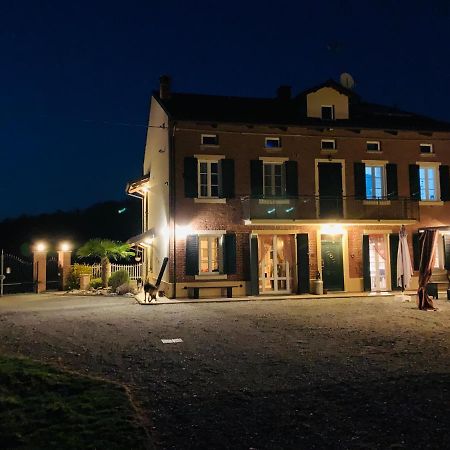 B&B Cascina Martinetta Cantarana Exteriör bild