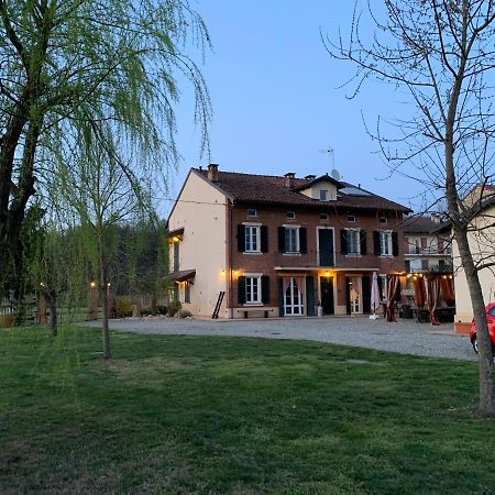 B&B Cascina Martinetta Cantarana Exteriör bild