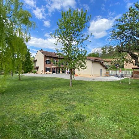 B&B Cascina Martinetta Cantarana Exteriör bild