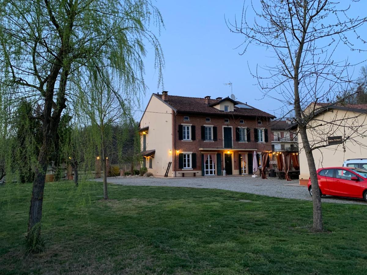 B&B Cascina Martinetta Cantarana Exteriör bild