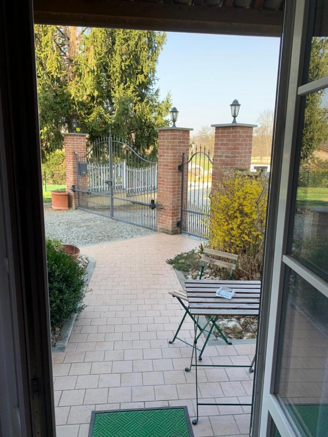 B&B Cascina Martinetta Cantarana Exteriör bild